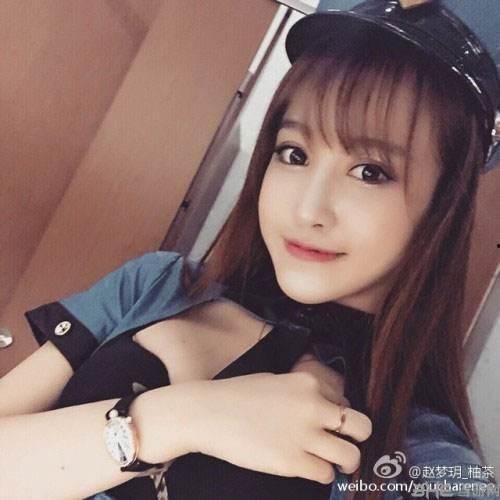 卡妈二妹最新爆料,揭秘娱乐圈最新动态